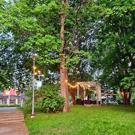 Puotilan Idylli Meren Laehellae Apartment